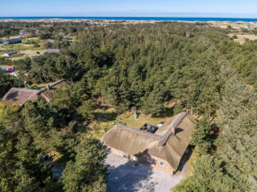 Nice Pool House For 12 Persons - 1021